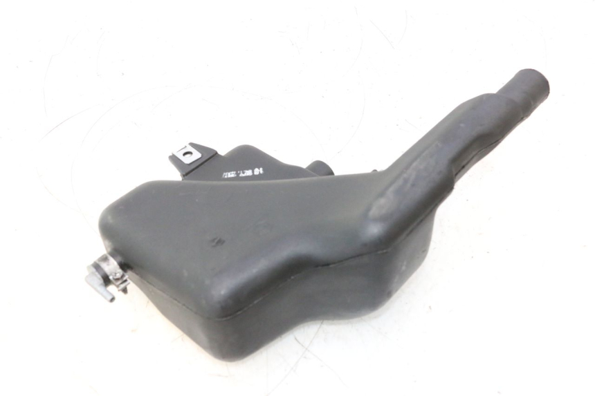 photo de OIL TANK PIAGGIO VESPA S 2T 50 (2007 - 2014) - Zoom on usage condition