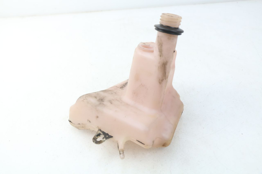 photo de OIL TANK PEUGEOT VIVACITY 50 (2004 - 2009) - Zoom on usage condition