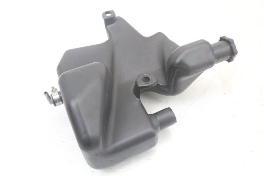 photo de OIL TANK PIAGGIO ZIP 2T 50 (2009 - 2019) - Technical close-up