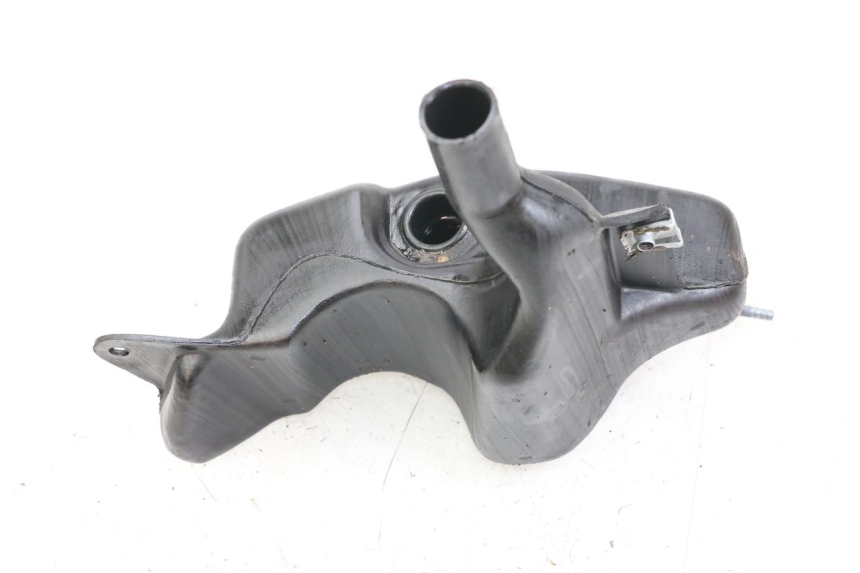 photo de OIL TANK PIAGGIO ZIP RST 50 (1996 - 1998) - Alternative perspective