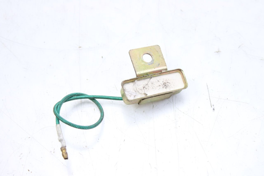 photo de RESISTANCE PEUGEOT TWEET 125 (2010 - 2017) - Alternative perspective