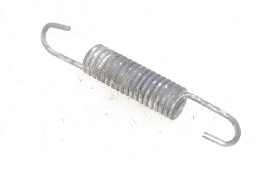 photo de CENTER STAND SPRING PEUGEOT DJANGO 4T 50 (2014 - 2019) - Zoom on usage condition