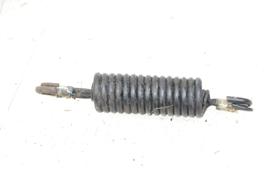 photo de CENTER STAND SPRING KYMCO DINK STREET 125 (2009 - 2014) - Zoom on usage condition