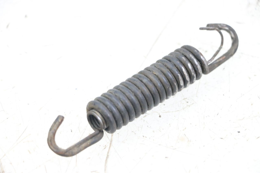 photo de Center stand spring VASTRO STREET X 4T 50 (2016 - 2021) - Zoom on usage condition