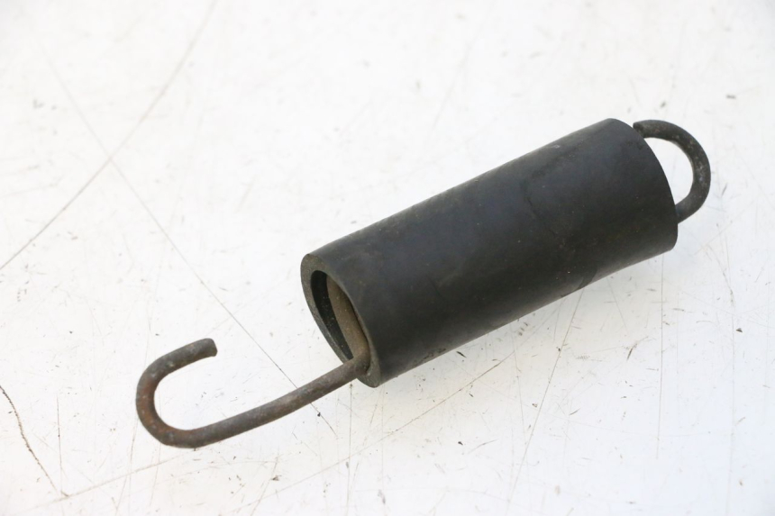 photo de MAIN STAND SPRING YAMAHA YP MAJESTY 125 (2002 - 2006) - Zoom on usage condition