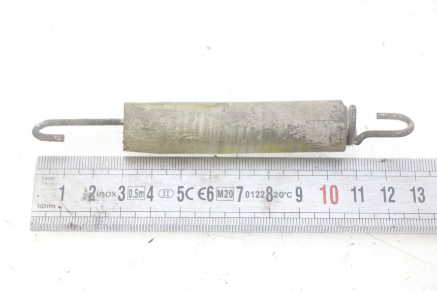 photo de SIDE STAND SPRING PEUGEOT DJANGO 4T 50 (2014 - 2019) - Zoom on usage condition