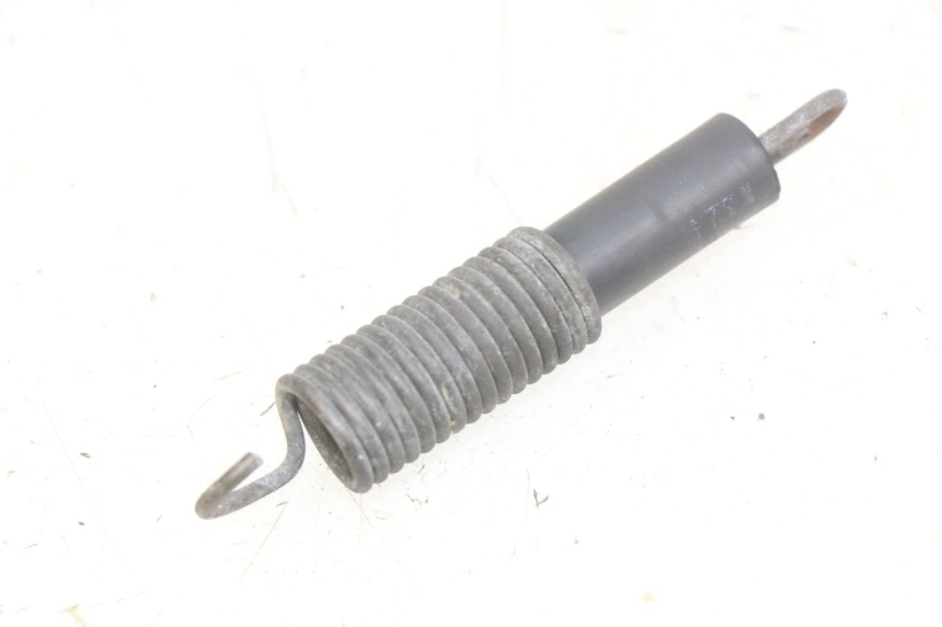 photo de SIDE STAND SPRING YAMAHA YP MAJESTY 125 (1998 - 2001) - Zoom on usage condition