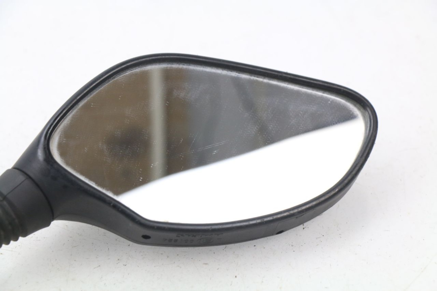 photo de RIGHT MIRROR KYMCO AGILITY 4T 50 (2005 - 2018) - Surface and material condition
