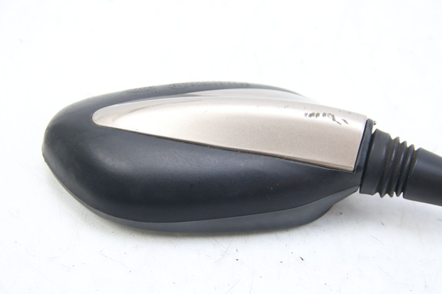 photo de RIGHT MIRROR ECCITY ARTELEC 670 1 (2013 - 2017) - Zoom on usage condition