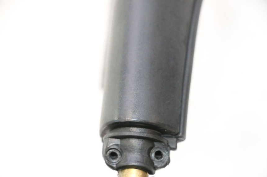 photo de RIGHT MIRROR APRILIA ATLANTIC S 125 (2010 - 2013) - Additional view of the item