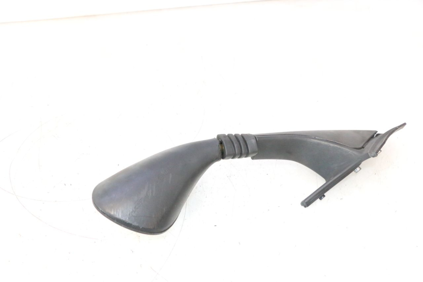 photo de RIGHT MIRROR APRILIA ATLANTIC S 125 (2010 - 2013) - Distinctive features
