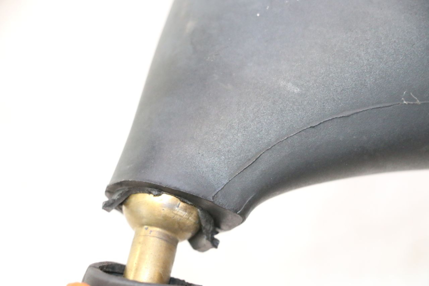 photo de RIGHT MIRROR APRILIA ATLANTIC S 125 (2010 - 2013) - Surface and material condition