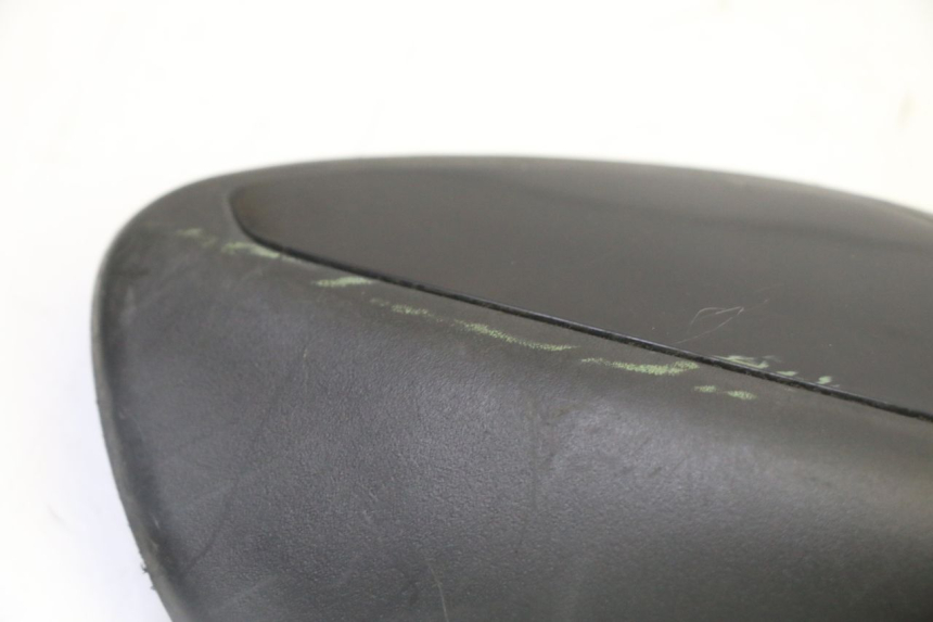 photo de RIGHT MIRROR PEUGEOT CITYSTAR 50 (2013 - 2017) - Surface and material condition