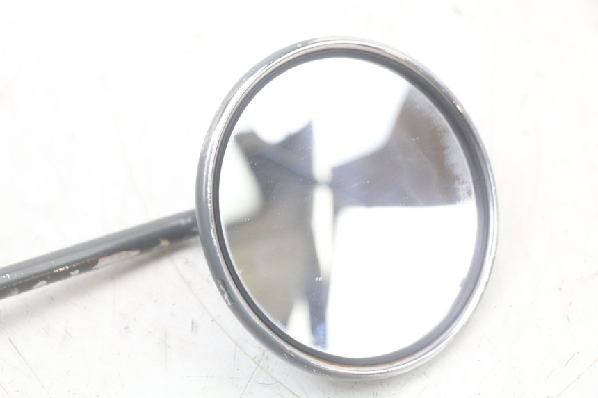 photo de RIGHT MIRROR SYM FIDDLE 2 50 (2008 - 2013) - Alternative perspective