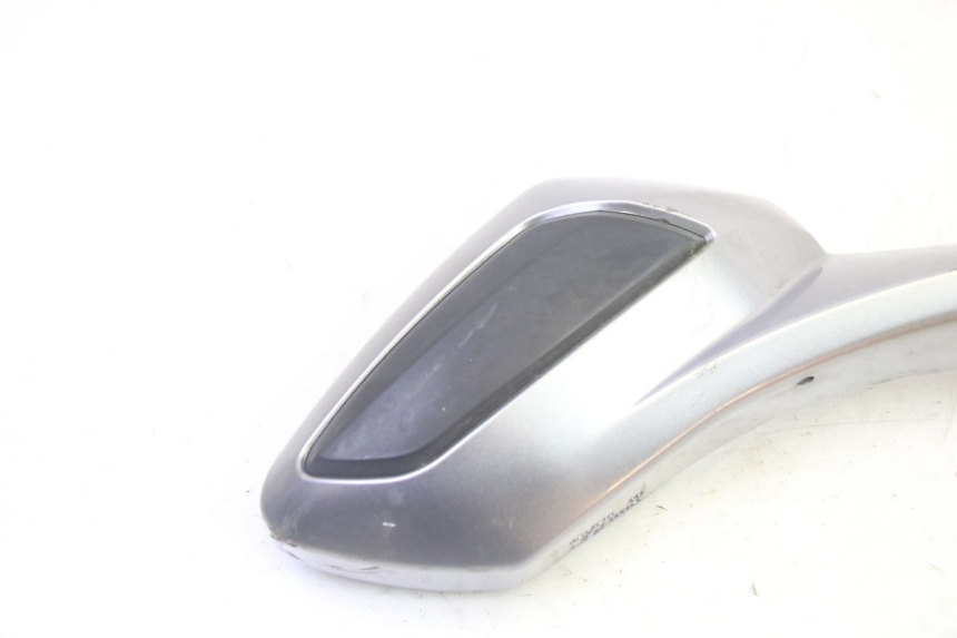 photo de RIGHT MIRROR SYM GTS EVO 125 (2009 - 2013) - Fixing points details