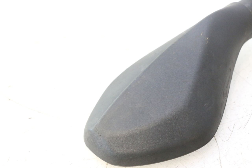 photo de RIGHT MIRROR PIAGGIO MP3 500 (2016 - 2018) - Fixing points details