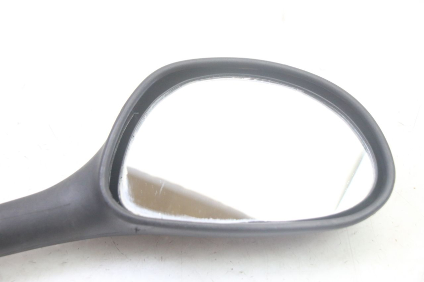 photo de RIGHT MIRROR PIAGGIO NRG POWER PUREJET 50 (2018 - 2021) - Zoom on usage condition