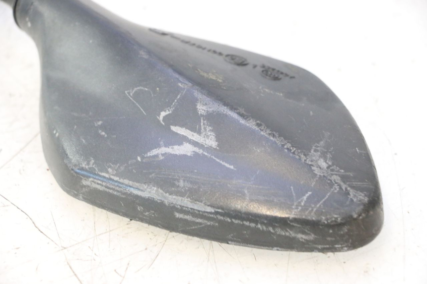 photo de RIGHT MIRROR SYM ORBIT III 3 4T 50 (2021 - 2025) - Surface and material condition