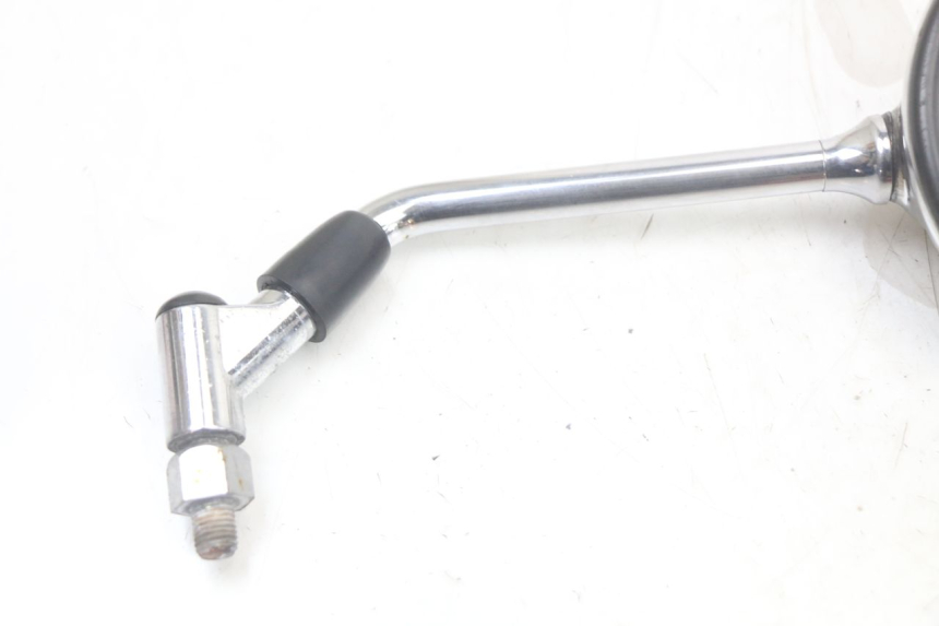 photo de RIGHT MIRROR PIAGGIO BEVERLY 125 (1998 - 2005) - Zoom on usage condition