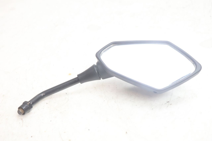 photo de RIGHT MIRROR MASH SEVENTY FIVE 125 (2013 - 2021) - Main view