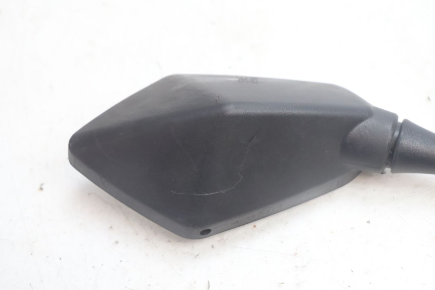 photo de RIGHT MIRROR MASH SEVENTY FIVE 125 (2013 - 2021) - Fixing points details
