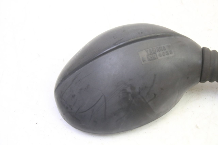 photo de RIGHT MIRROR YAMAHA YP MAJESTY 125 (2007 - 2010) - Fixing points details