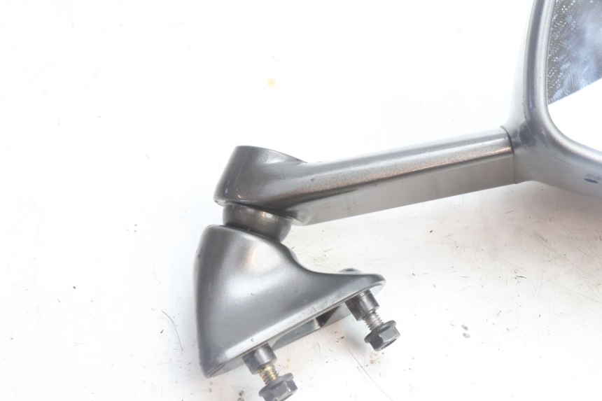photo de RIGHT MIRROR KAWASAKI ZZR 600 (1995 - 2004) - Zoom on usage condition
