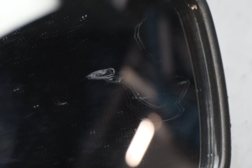 photo de RIGHT MIRROR KAWASAKI ZZR 600 (1995 - 2004) - Technical close-up