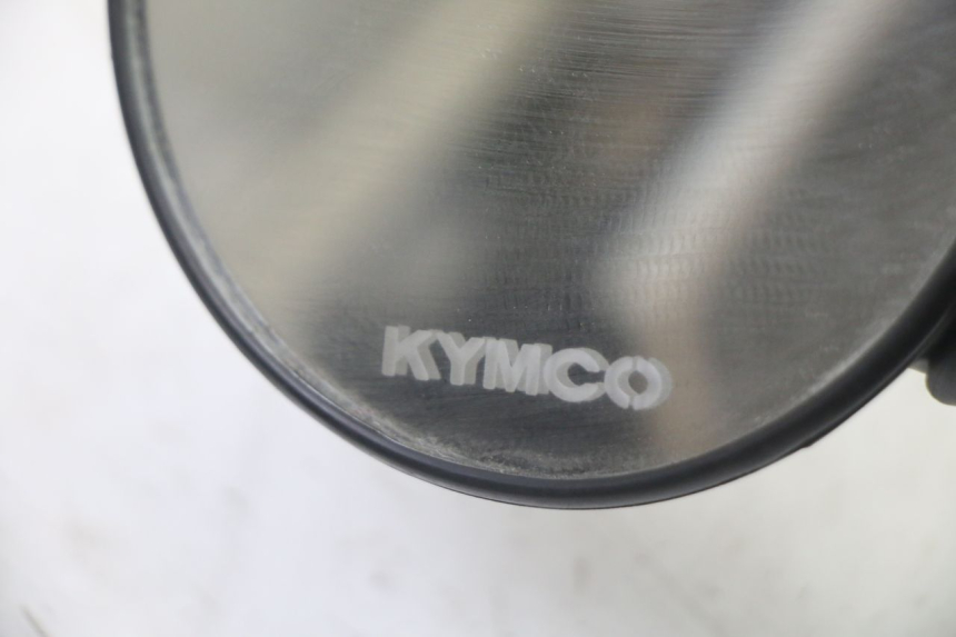 photo de LEFT MIRROR KYMCO AGILITY 4T 50 (2005 - 2018) - Zoom on usage condition
