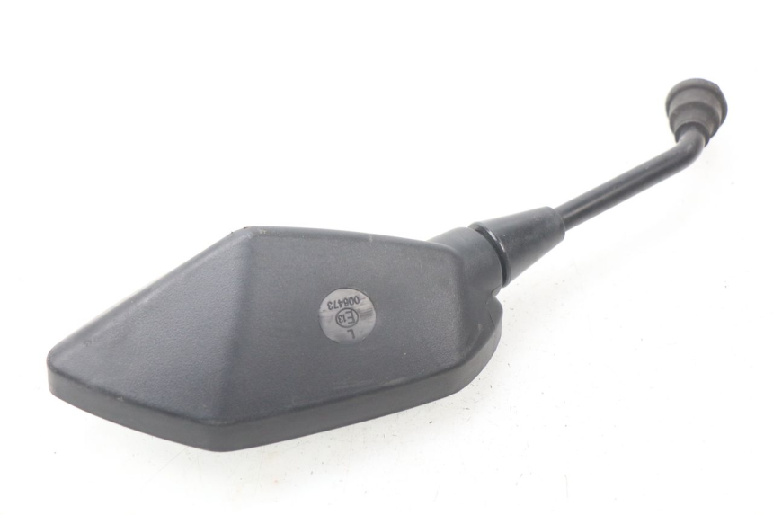 photo de LEFT MIRROR ERIDER CARGO 1 (2009 - 2018) - Fixing points details