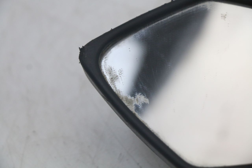 photo de LEFT MIRROR KAWASAKI ER-6 ER6 N 650 (2012 - 2016) - Zoom on usage condition