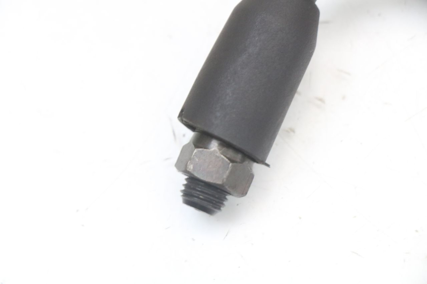 photo de LEFT MIRROR HYOSUNG GF 125 (2001 - 2005) - Fixing points details