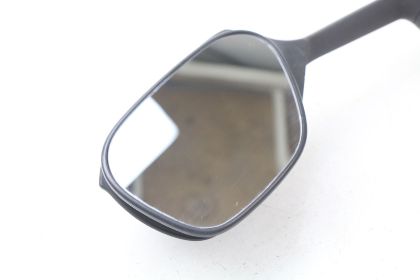 photo de LEFT MIRROR SUZUKI GSX-R GSXR K16 1000 (2012 - 2016) - Fixing points details