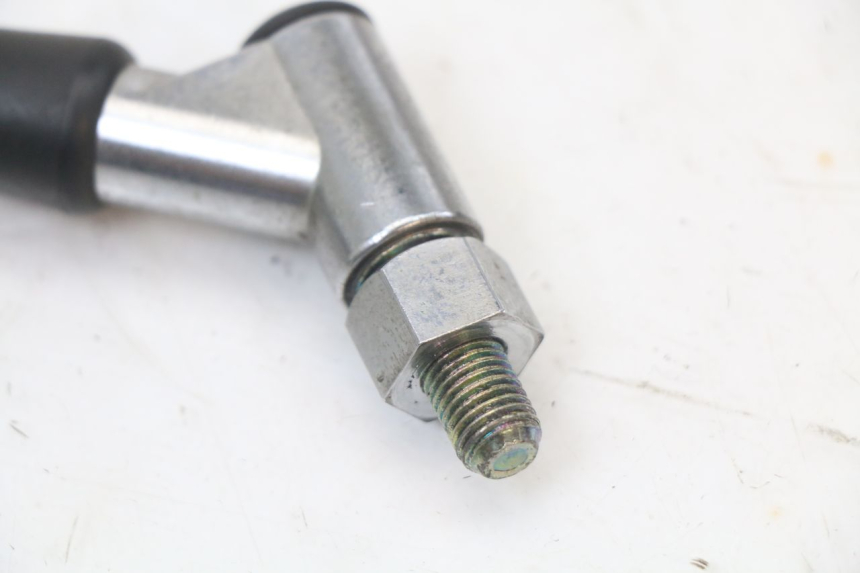 photo de LEFT MIRROR SUZUKI GZ MARAUDER 125 (1998 - 2004) - Alternative perspective