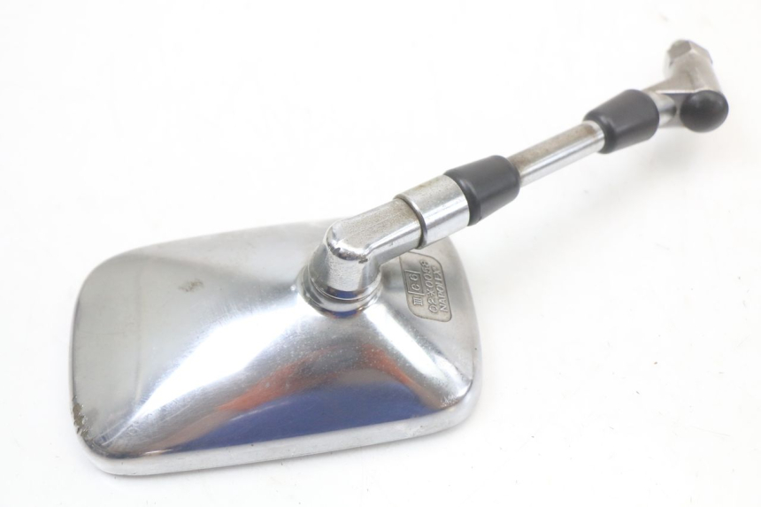 photo de LEFT MIRROR SUZUKI GZ MARAUDER 125 (1998 - 2004) - Technical close-up