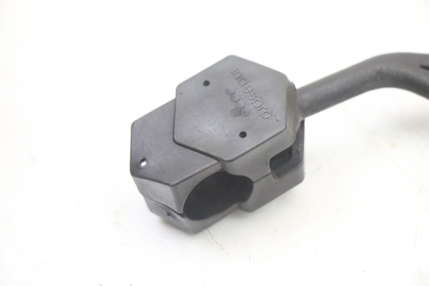 photo de LEFT MIRROR MBK X-LIMIT XLIMIT 50 (2007 - 2012) - Fixing points details