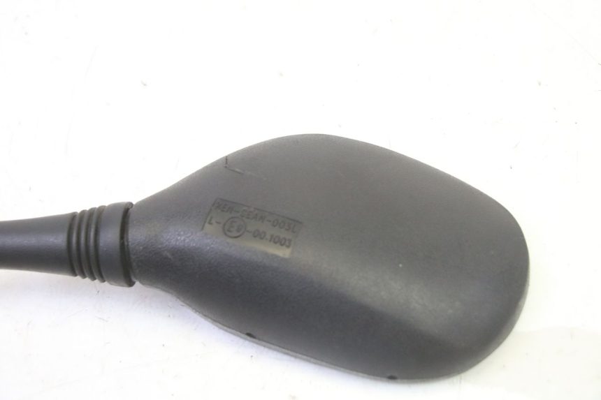 photo de LEFT MIRROR PIAGGIO MP3 125 (2006 - 2014) - Fixing points details