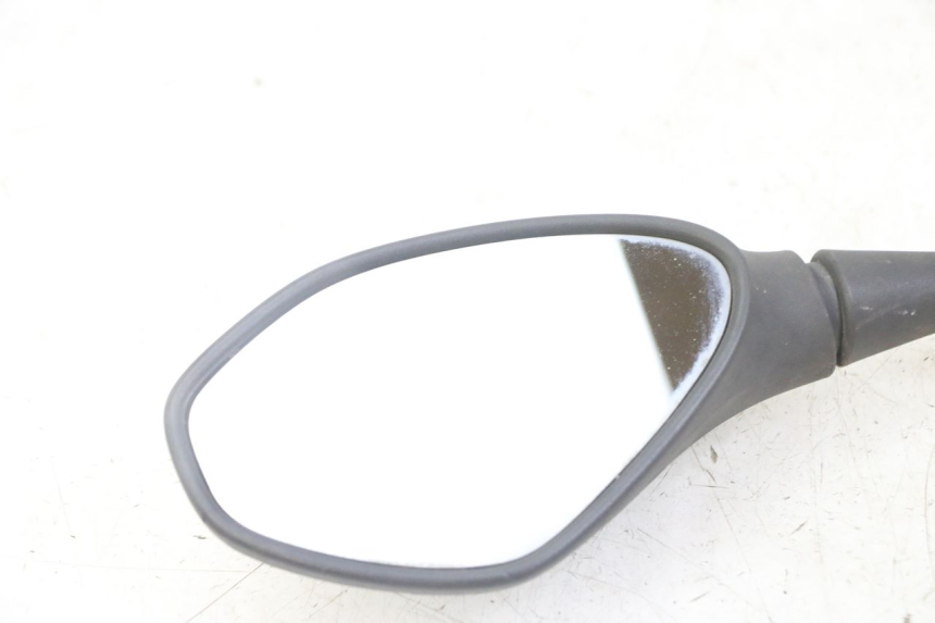 photo de LEFT MIRROR GILERA NEXUS 125 (2009 - 2013) - Fixing points details