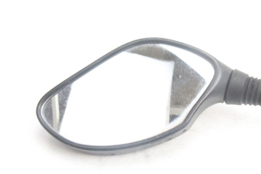 photo de LEFT MIRROR HONDA PCX (JF28) 125 (2009 - 2011) - Zoom on usage condition