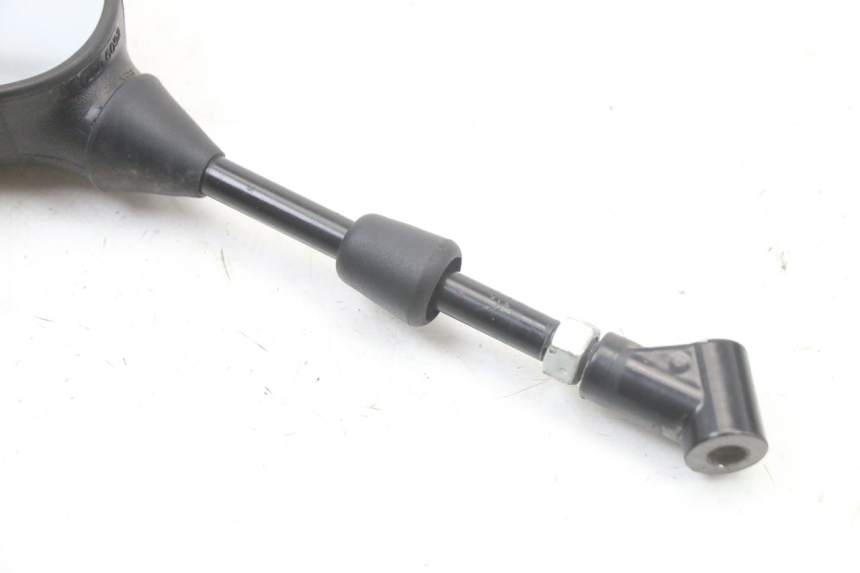 photo de LEFT MIRROR PEUGEOT KISBEE 4T 50 (2018 - 2022) - Zoom on usage condition