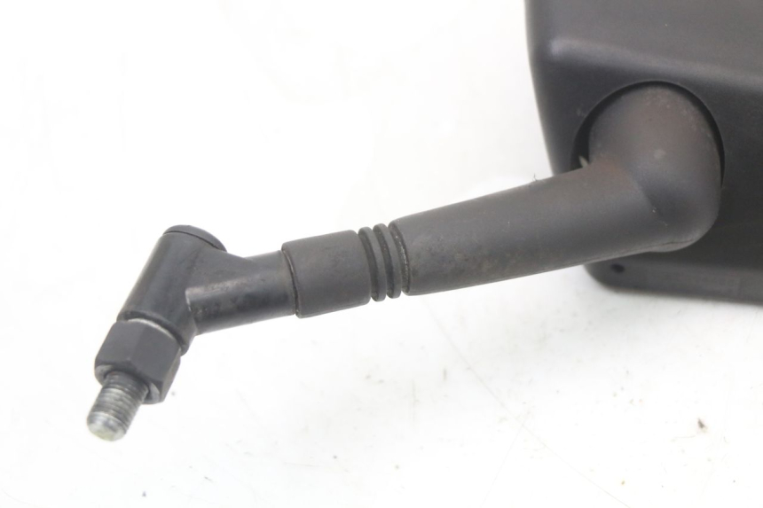 photo de LEFT MIRROR PEUGEOT SATELIS 125 (2010 - 2012) - Surface and material condition