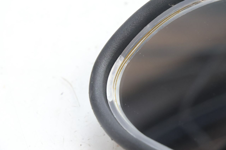 photo de LEFT MIRROR GILERA RUNNER SP 50 (2002 - 2004) - Zoom on usage condition