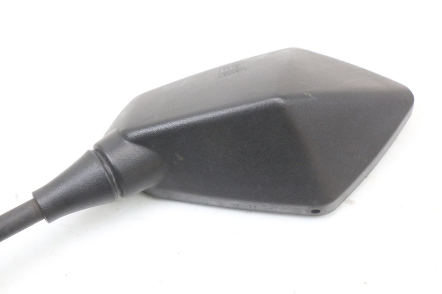 photo de LEFT MIRROR DAELIM S3 125 (2010 - 2017) - Fixing points details