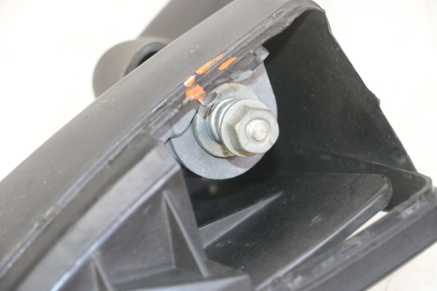 photo de LEFT MIRROR PEUGEOT SATELIS 125 (2013 - 2018) - Technical close-up