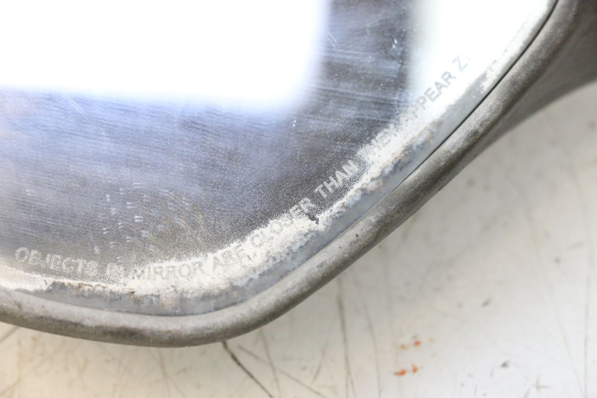 photo de LEFT MIRROR APRILIA SR MOTARD 50 (2012 - 2018) - Zoom on usage condition