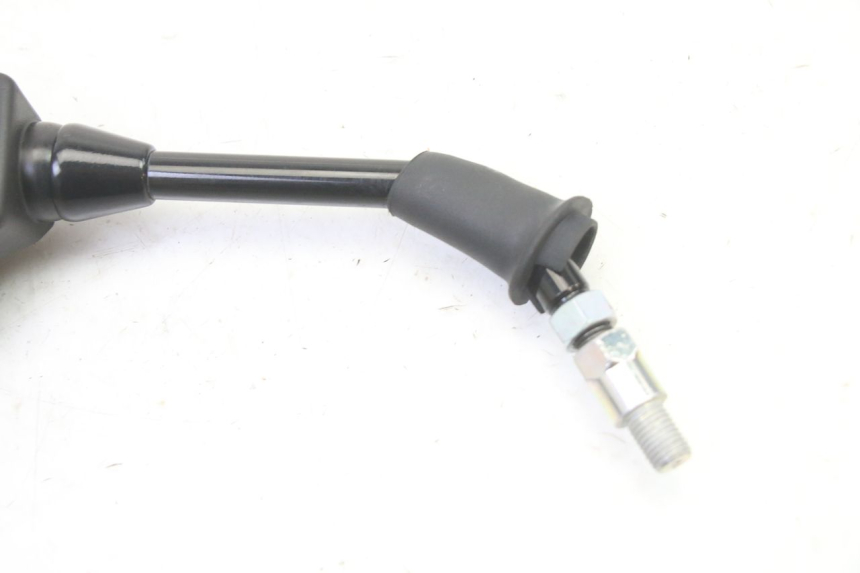 photo de LEFT MIRROR YAMAHA XMAX X-MAX 125 (2021 - 2025) - Zoom on usage condition