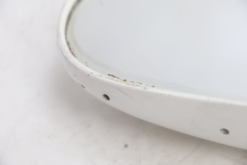 photo de LEFT MIRROR YAMAHA XMAX X-MAX 125 (2006 - 2009) - Zoom on usage condition