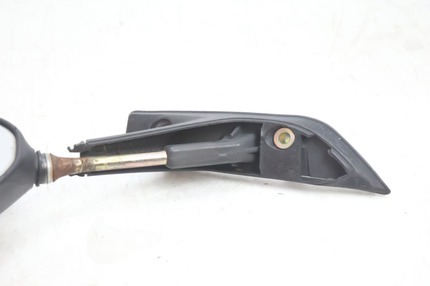photo de LEFT MIRROR PIAGGIO X8 STREET 125 (2006 - 2007) - Zoom on usage condition