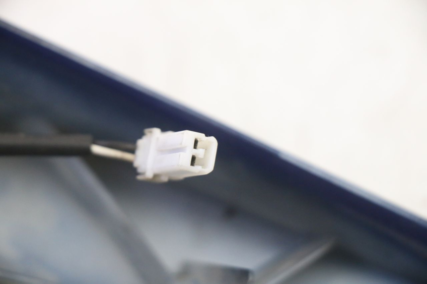 photo de LEFT MIRROR PIAGGIO X9 EVOLUTION 125 (2003 - 2007) - Technical close-up