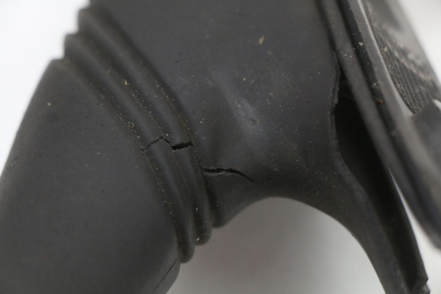 photo de LEFT MIRROR PIAGGIO X9 125 (2000 - 2003) - Zoom on usage condition